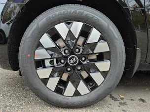 Hyundai Staria Premium 1.6 GDi HEV Vertex