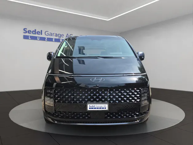 Hyundai Staria Premium 1.6 GDi HEV Vertex
