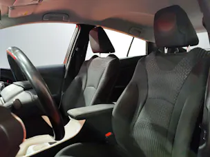 Toyota Prius 1.8 VVTi HSD Sol Premium