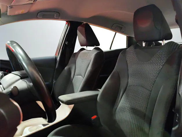 Toyota Prius 1.8 VVTi HSD Sol Premium