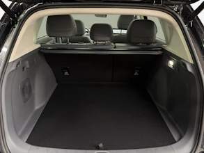 https://vehicle.imgix.net/4275955/6f3874d0-d476-4071-bece-32a1c03d44ca.jpg
