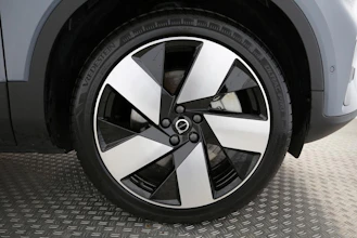 https://vehicle.imgix.net/4275968/78ab08b6-afe7-43f7-a3f9-9616ecf3bc6c.jpg