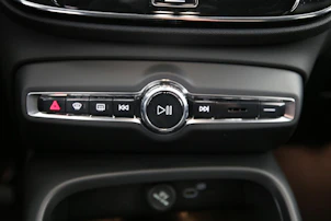 Fahrzeugbild VOLVO XC40 P6 Ultimate