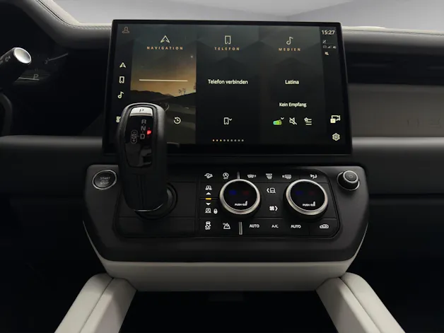 Land Rover Defender 90 3.0 D I6 250 X-Dynamic SE