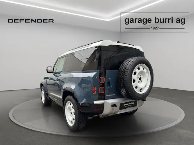 Land Rover Defender 90 3.0 D I6 250 X-Dynamic SE