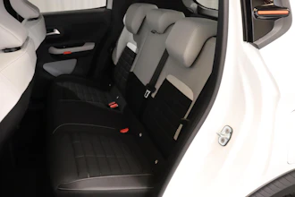 https://vehicle.imgix.net/4276009/18f0e766-1286-49fc-a0d1-62d31d2deec1.JPG