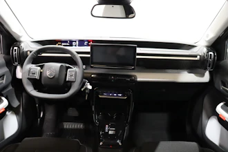 https://vehicle.imgix.net/4276015/c4c2a9c4-384e-402d-8102-0675eeaa383f.JPG