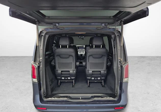 https://vehicle.imgix.net/4276024/88858b6a-b87d-4b53-b48a-79751e56370f.jpg
