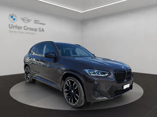 BMW X3 M40i Travel