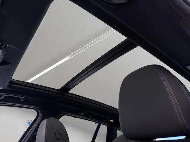BMW X3 M40i Travel