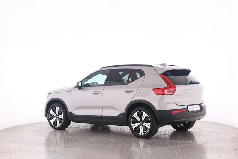 immagine del veicolo VOLVO XC40