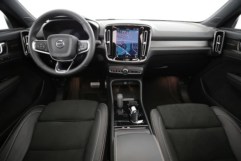 Fahrzeugbild VOLVO XC40