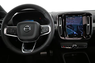 https://vehicle.imgix.net/4276063/d3d29744-a4ed-4181-b6cb-04175db1693a.jpg