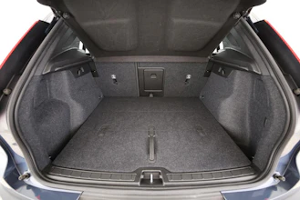 https://vehicle.imgix.net/4276063/f7cf3e8f-fa0d-4951-a8ad-a8f9cfe0b0ce.jpg