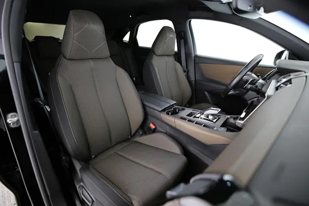 DS Automobiles 7 Crossback 1.6 PureTech Bastille+
