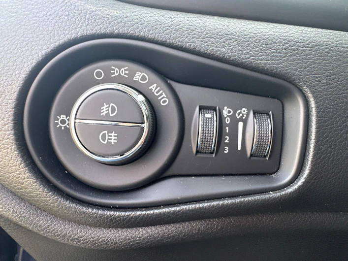 image du véhicule JEEP RENEGADE