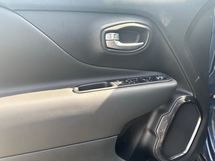 image du véhicule JEEP RENEGADE