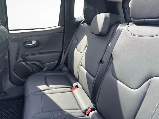 Jeep Renegade 1.5 Turbo S / Jetzt mit attraktivem 1.99% Leasing