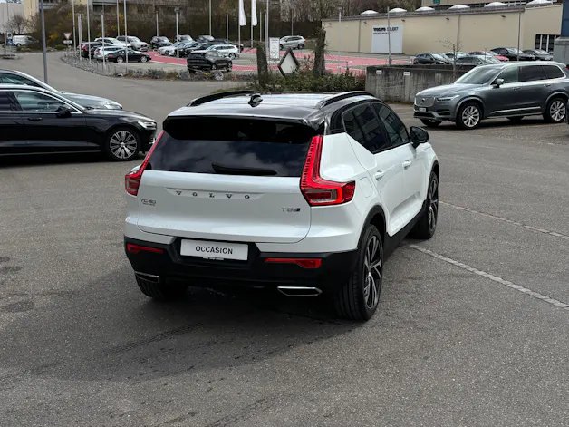 Volvo XC40 2.0 T5 R-Design AWD