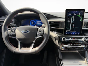 https://vehicle.imgix.net/4276152/d378e825-467c-4b9c-8eb6-d6c11635d505.jpg
