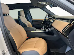 Land Rover Range Rover Sport 3.0 I6 P460e SE Dynamic