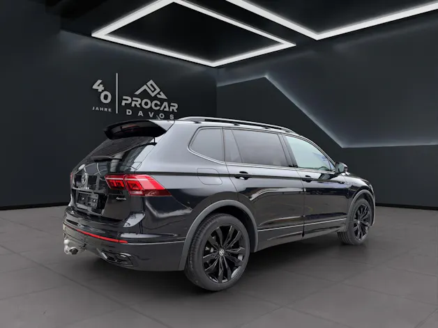 VW Tiguan Allspace 2.0 TSI R-Line DSG