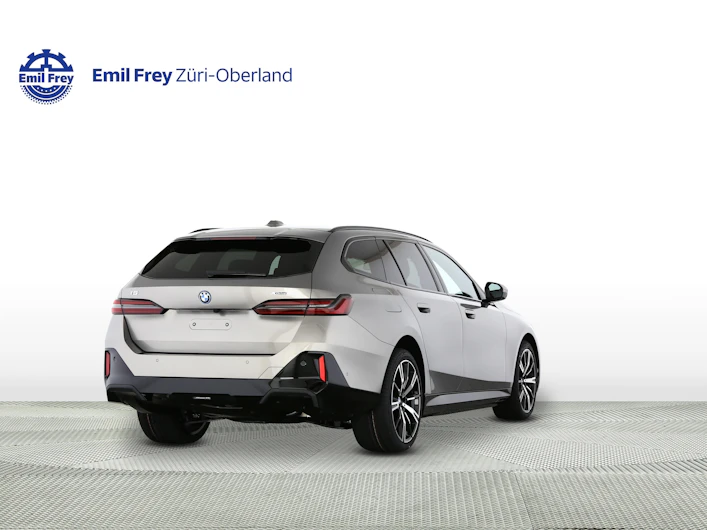 image du véhicule BMW i5