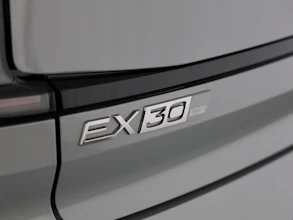 https://vehicle.imgix.net/4276203/ac604241-8081-4f29-8846-4ca40aa4e0d8.jpg
