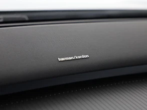 https://vehicle.imgix.net/4276203/bcc09b82-69c1-4c31-b808-145e691b9744.jpg