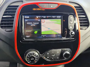 Renault Captur 1.2 TCe Helly Hansen EDC