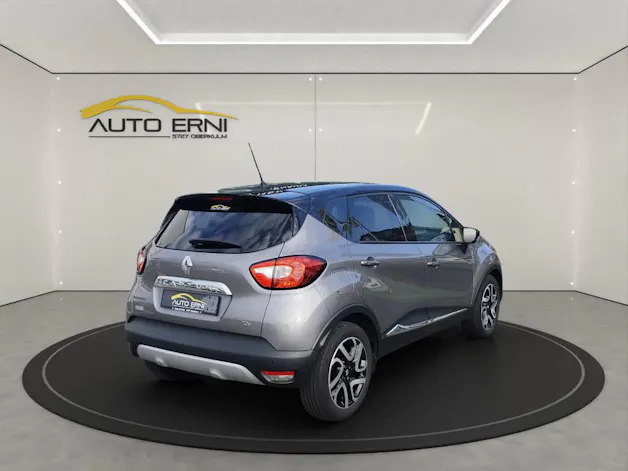 Renault Captur 1.2 TCe Helly Hansen EDC