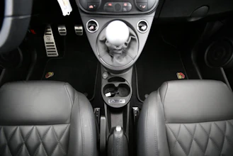 https://vehicle.imgix.net/4276232/bcfa2c56-30d8-4d24-a9ab-2fac6ff1ae0e.jpg