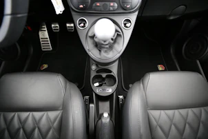 Fahrzeugbild FIAT 595 Abarth 1.4 T-Jet 165 Turismo