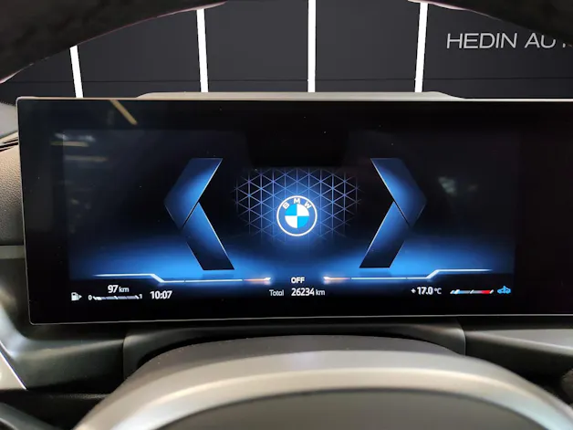 BMW 320d xDrive SAG Attraktiven Leasingzinssatz ab 1,9 % bei Abschluss einer BMW Fahrzeugversicherung.
