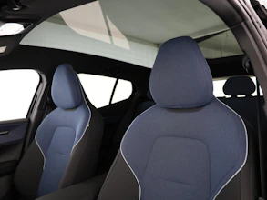 https://vehicle.imgix.net/4276279/1f1ea4c3-9123-4b49-9bd3-b396f7e63c2d.jpg