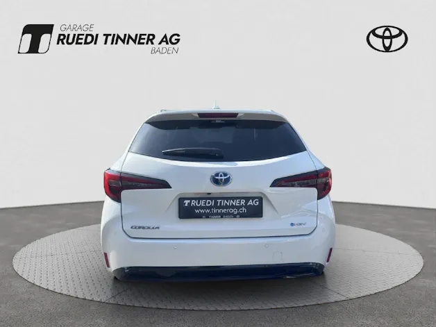 Toyota Corolla Touring Sports 2.0 HSD Swiss Edition