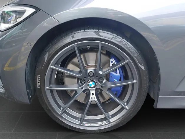 BMW M340i xDrive Touring