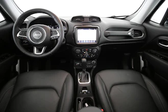 https://vehicle.imgix.net/4276304/49b16d6c-4cad-4ccb-9d05-3675f5b4873e.jpg