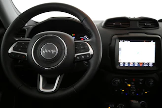 https://vehicle.imgix.net/4276304/b82be6b4-9f2c-4c01-8169-670fe6b7f479.jpg