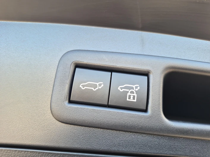 image du véhicule LEXUS UX