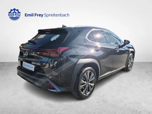 Lexus UX 250h F-Line / Jetzt mit attraktivem 1.99% Leasing