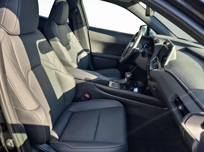 image du véhicule LEXUS UX