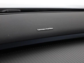 https://vehicle.imgix.net/4276375/336dff90-003f-4fb2-96ad-d9d76ce5518c.jpg