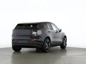 Fahrzeugbild VOLVO EX30 E60 Plus Swiss Black Edition