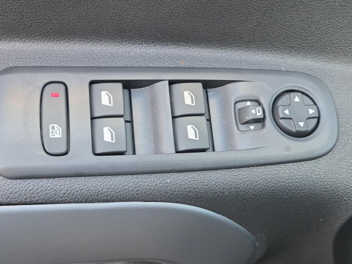 Fahrzeugbild CITROEN BERLINGO