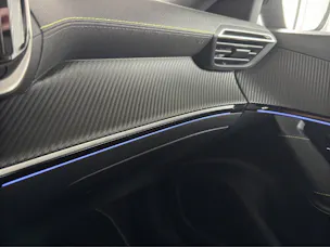 Peugeot 2008 1.2 Hybrid 145 GT