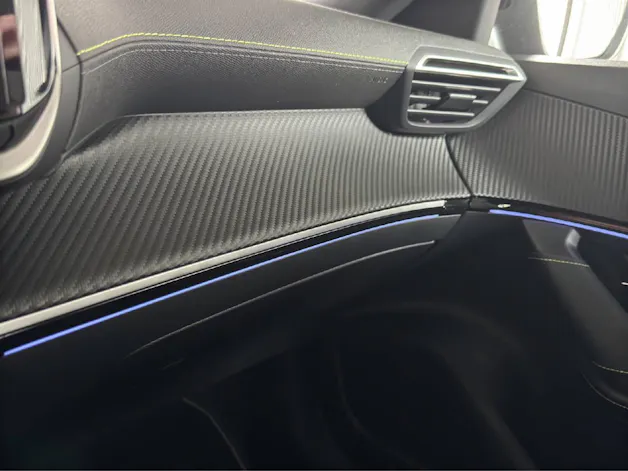 Peugeot 2008 1.2 Hybrid 145 GT
