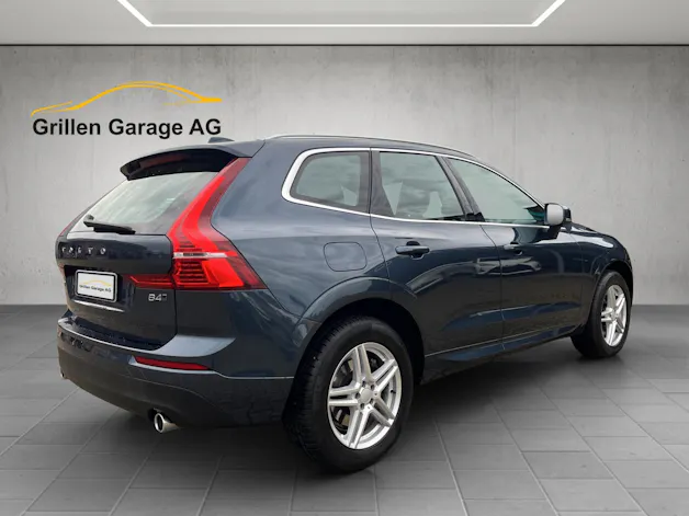 Volvo XC60 2.0 B4 MH Momentum AWD