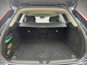 Volvo XC60 2.0 B4 MH Momentum AWD