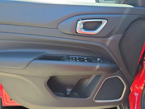 image du véhicule JEEP Compass 1.3 Swiss Limited 4xe